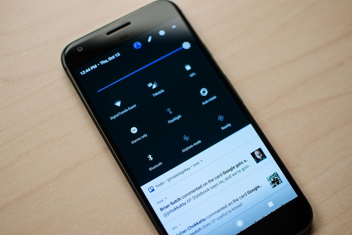 Turning off the auto-rotate display during sleep